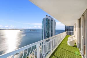 1200 Brickell Bay Dr, Miami, FL 33131, Sold 12/19/23