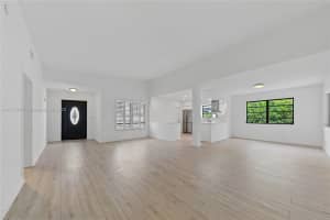 7525 Adventure Ave, North Bay Village, FL 33141, Sold 04/03/24