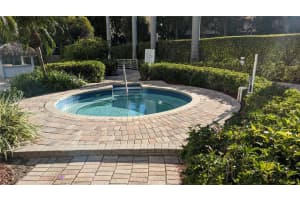 3300 NE 192 St APT 611, Aventura, FL 33180, Sold 01/30/25