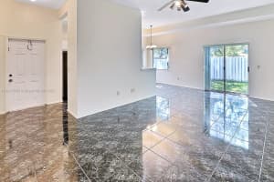 8690 SW 16th Ct, Pembroke Pines, FL 33025, Sold 12/19/23