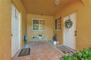 7572 NW 177th St #7572, Hialeah, FL 33015, Sold 12/05/23