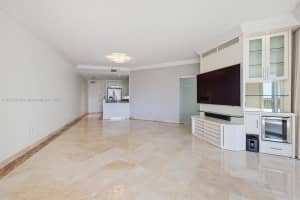 715 Crandon Blvd PH 6, Key Biscayne, FL 33149, Sold 05/30/24