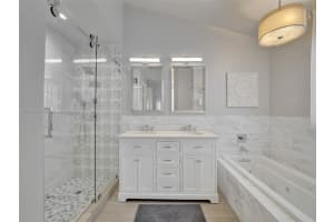 1492 Harbour Side Dr, Weston, FL 33326, Sold 12/29/23