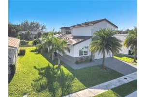 4137 Marina Way, Lighthouse Point, FL 33064, Sold 04/09/24