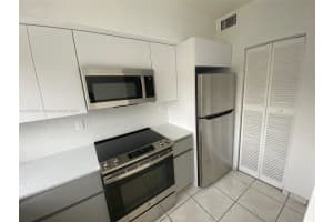 406 NW 84th Terrace #406, Miami, FL 33150, Sold 11/28/23
