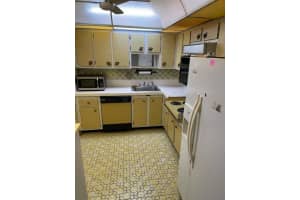 4851 NW 21st St APT 507, Lauderhill, FL 33313, Sold 12/07/23