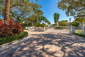 1334 SW 21st Ct, Fort Lauderdale, FL 33315, Sold 12/04/23