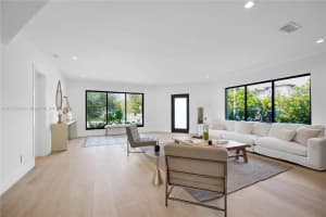 1260 Daytonia Rd, Miami Beach, FL 33141, Sold 01/05/24