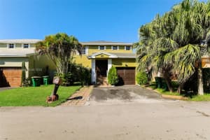 5811 Woodland Point Dr, Tamarac, FL 33319, Sold 01/02/24