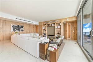 15701 Collins Ave Unit 2602, Sunny Isles Beach, FL 33160, Sold 04/16/24