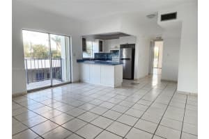1960 Marseille Dr APT 304, Miami Beach, FL 33141, Sold 05/22/24