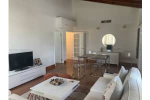 860 NW 106th Ave, Miami, FL 33172, Sold 06/28/24