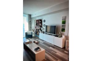 1900 N Bayshore Dr APT 2008, Miami, FL 33132, Sold 12/22/23