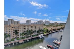 2950 NE 188th St APT 528, Aventura, FL 33180, Sold 03/04/24