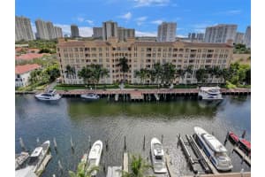 2950 NE 188th St APT 528, Aventura, FL 33180, Sold 03/04/24