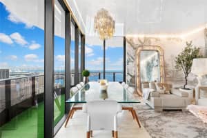1000 Brickell Plaza, Miami, FL 33131, Sold 10/10/24