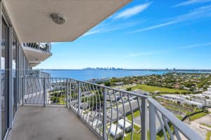 7601 E Treasure Dr 2311, North Bay Village