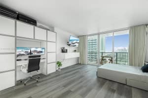 Opera Tower, 1750 N Bayshore Dr APT 2008, Miami, FL 33132, Sold 12/01/23