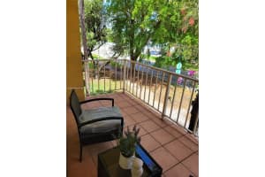 13700 SW 62nd St APT 203, Miami, FL 33183, Sold 04/11/24