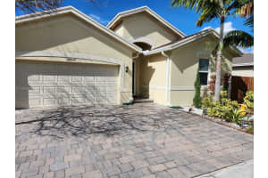 27804 SW 133rd Path, Homestead, FL 33032, Sold 11/30/23