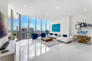 851 NE 1st Ave #5105, Miami, FL 33130, Sold 05/24/24