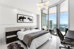 851 NE 1st Ave #5105, Miami, FL 33130, Sold 05/24/24