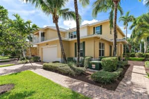 1069 Piccadilly St, Palm Beach Gardens, FL 33418, Sold 06/04/24