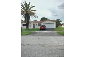 513 NW 102nd Way, Plantation, FL 33324, Sold 01/15/24