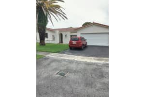 513 NW 102nd Way, Plantation, FL 33324, Sold 01/15/24