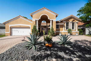 1188 NW 165th Ave, Pembroke Pines, FL 33028, Sold 12/15/23