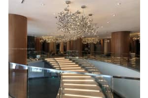 488 NE 18th St #2805, Miami, FL 33132, Sold 12/08/23
