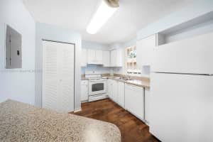 6195 NW 186th St APT 402, Hialeah, FL 33015, Sold 11/29/23