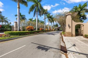 3281 NE 11th Dr #107, Homestead, FL 33033, Sold 04/30/24