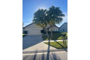 5260 Helene Cir, Boynton Beach, FL 33472, Sold 03/28/24