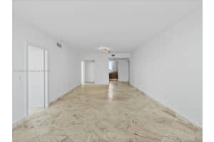 520 West Ave APT 905, Miami Beach, FL 33139, Sold 02/13/24