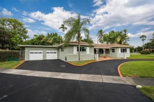 280 Eucalyptus Dr, Hialeah, FL 33010, Sold 03/06/24