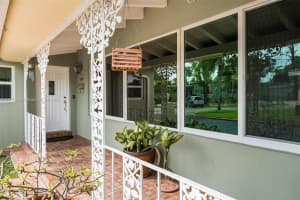280 Eucalyptus Dr, Hialeah, FL 33010, Sold 03/06/24
