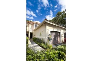 912 Sevilla Cir, Weston, FL 33326, Sold 12/11/23