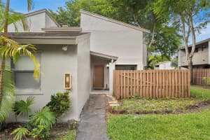 10609 SW 113th Pl 87 y, Miami, FL 33176, Sold 12/11/23