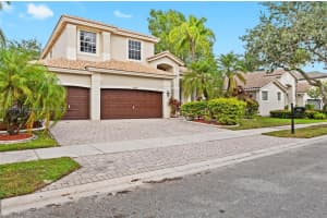 1152 Ginger Cir, Weston, FL 33326, Sold 12/07/23