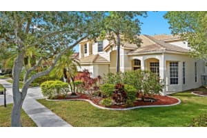 1152 Ginger Cir, Weston, FL 33326, Sold 12/07/23