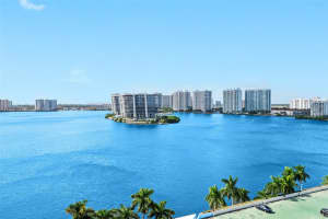 19101 NE 36th Ct, Aventura, FL 33180, Sold 04/05/24
