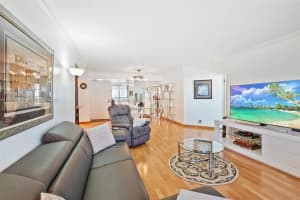 19101 NE 36th Ct, Aventura, FL 33180, Sold 04/05/24