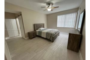 14827 Balgowan Rd Apt 104-8, Miami Lakes, FL 33016, Sold 03/29/24