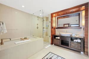 6801 Collins Ave #517, Miami Beach, FL 33141, Sold 11/20/24