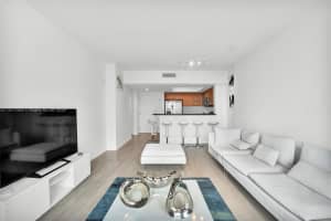 140 S Dixie Hwy APT 702, Hollywood, FL 33020, Sold 10/29/24