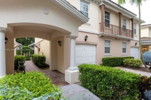 422 Capistrano Dr #422, Palm Beach Gardens, FL 33410, Sold 12/01/23