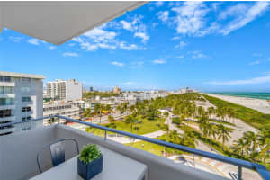 465 Ocean Dr APT 1020, Miami Beach, FL 33139, Sold 02/05/24