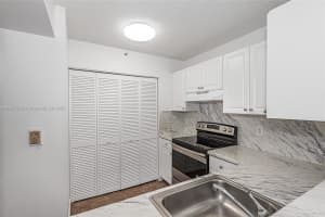 1450 SE 3rd Ave APT 207, Dania Beach, FL 33004, Sold 01/12/24