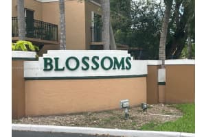 10026 Hammocks Blvd Apt 103-6, Miami, FL 33196, Sold 12/19/23
